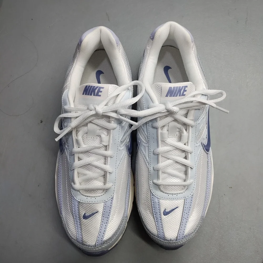 Nike Initiator Sneakers Womens 10 White Blue Athletic Low Top Lace Up IB4339-121